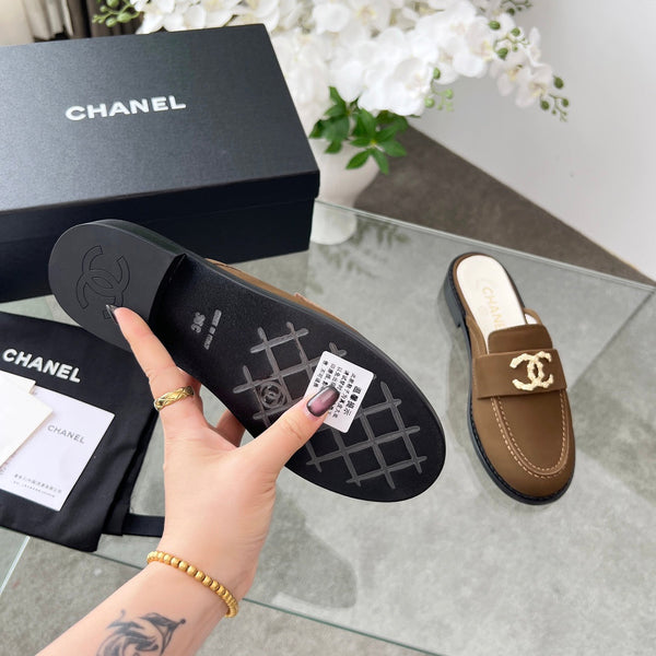 CC 25 Mule Dark Brown Calfskin Gold Double C