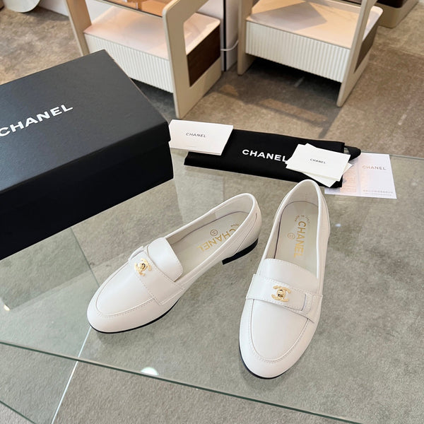 CC 25 Loafer White Sheepskin 338668