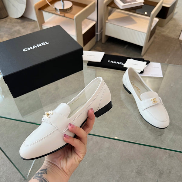 CC 25 Loafer White Sheepskin 338668