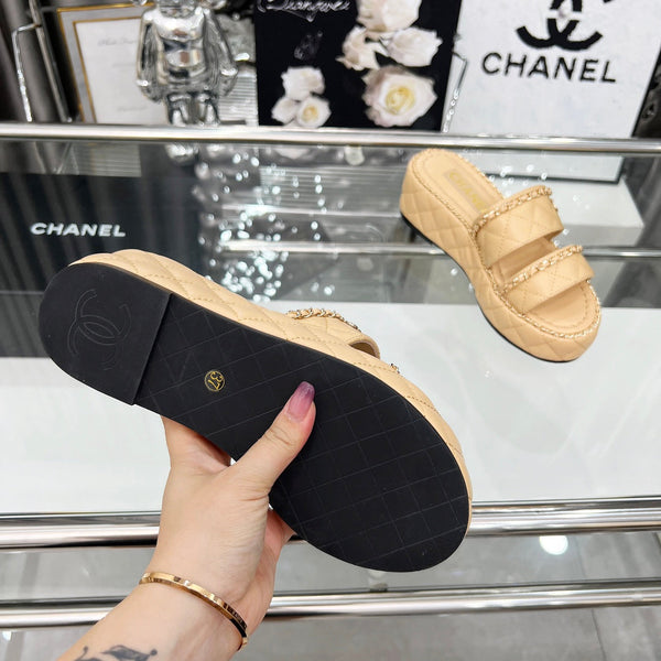 CC 25 Slide Leather Chain 6cm Beige Lambskin 338658