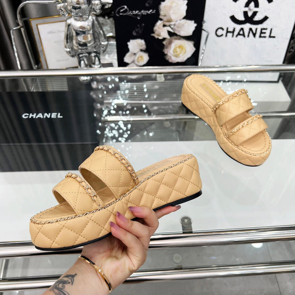 CC 25 Slide Leather Chain 6cm Beige Lambskin 338658