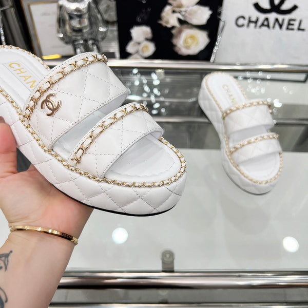 CC 25 Slide Leather Chain 6cm White Lambskin 338659