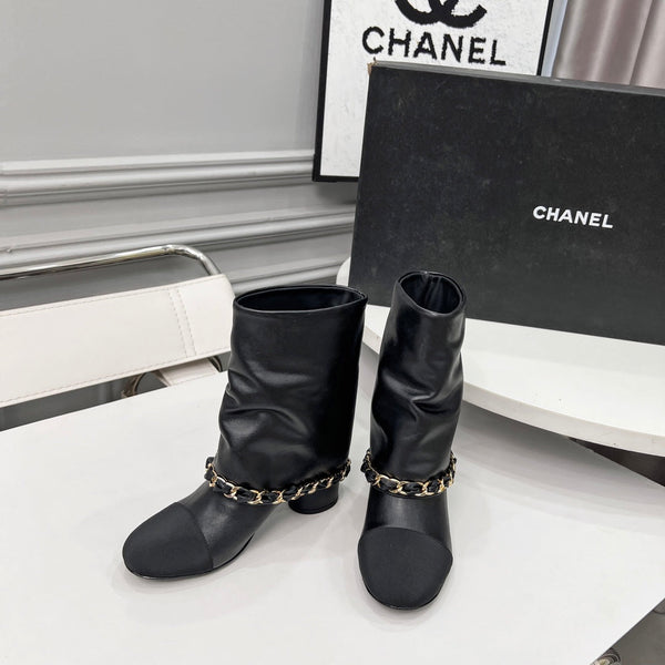 CC 25 Short Boots With Chain 55mm Black Cowhide Grosgrain 374029