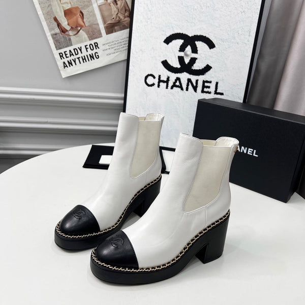 CC 25 Chelsea Ankle Boots With Chain 85mm White Black Sheepskin 374033