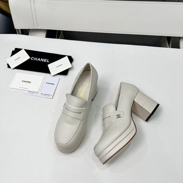 CC Platform Loafers 70mm White Sheepskin 459434