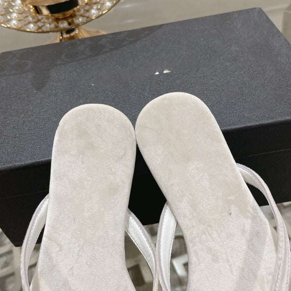 cc thongs sandal white velvet