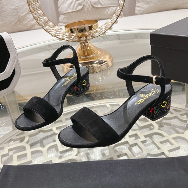 CC 25C 5CM Sandali con tacco medio in pelle scamosciata nera 213327