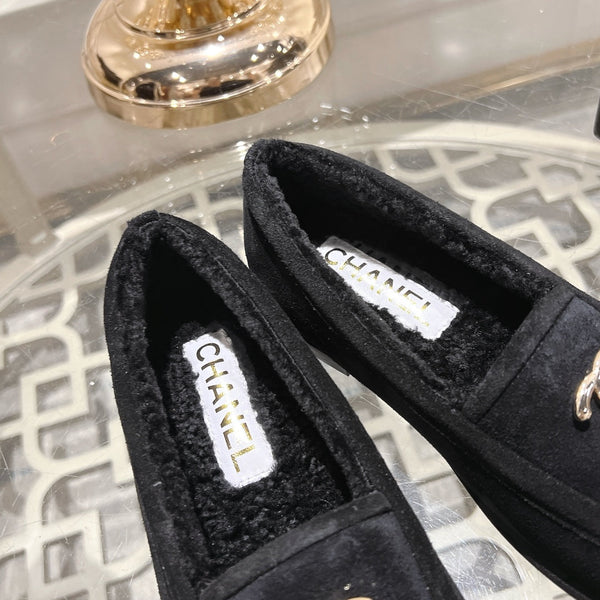 CC 25A Loafer Black Sherpa Suede