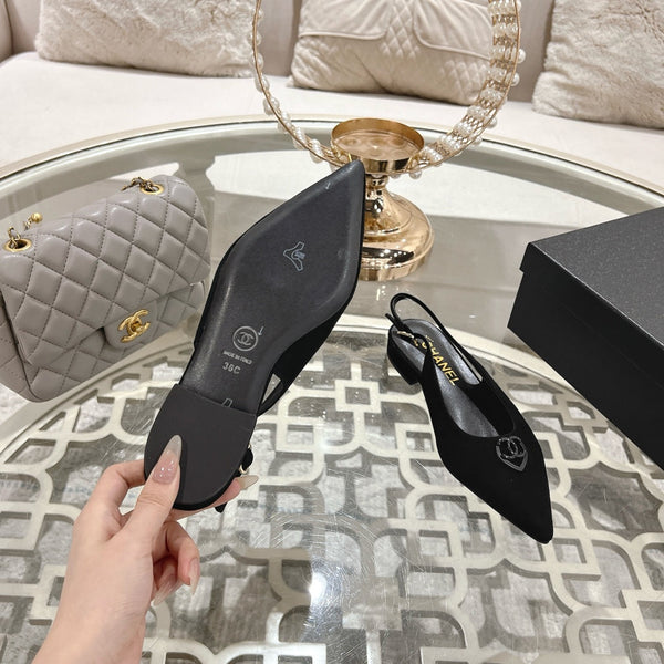 CC 25C Slingback Flats in pelle scamosciata nera 213332