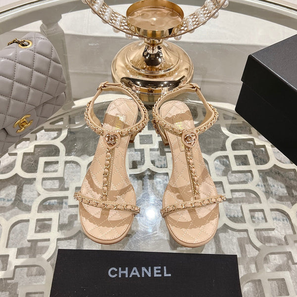 CC 25S Thong Sandal 50mm Beige Lambskin 189909