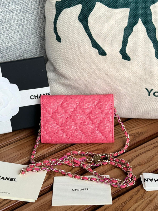 CC 24 Classic Wallet On Chain 11cm PInk Caviar Leather 240672