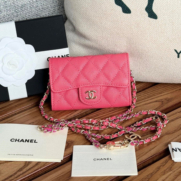 CC 24 Classic Wallet On Chain 11cm PInk Caviar Leather 240672