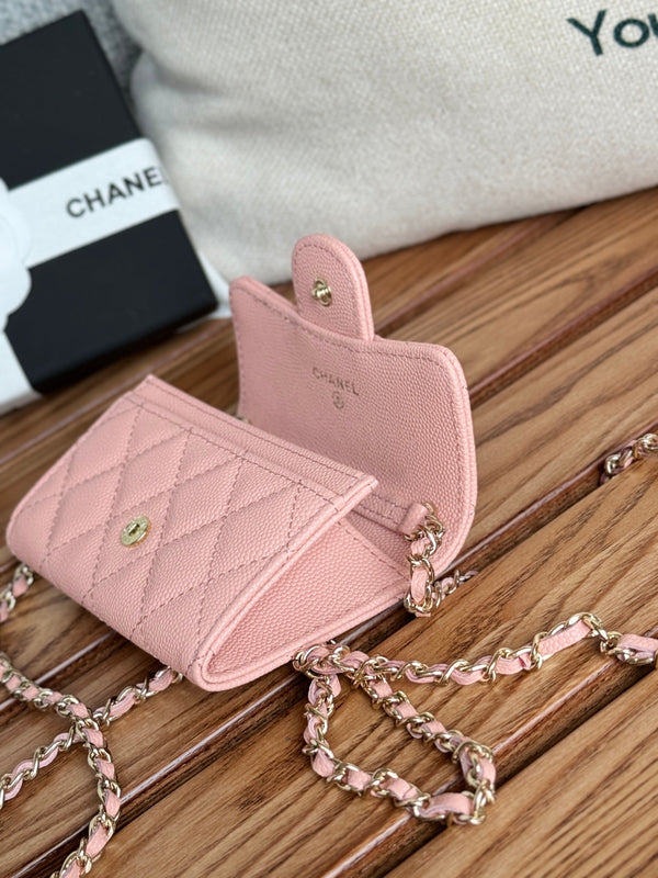 CC 24 Classic Wallet On Chain 11cm Pink Caviar Leather 240678