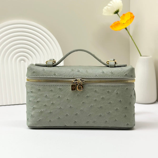 Borsa LP Extra 19 cm con motivo struzzo, pelle di vitello grigio oliva, hardware dorato