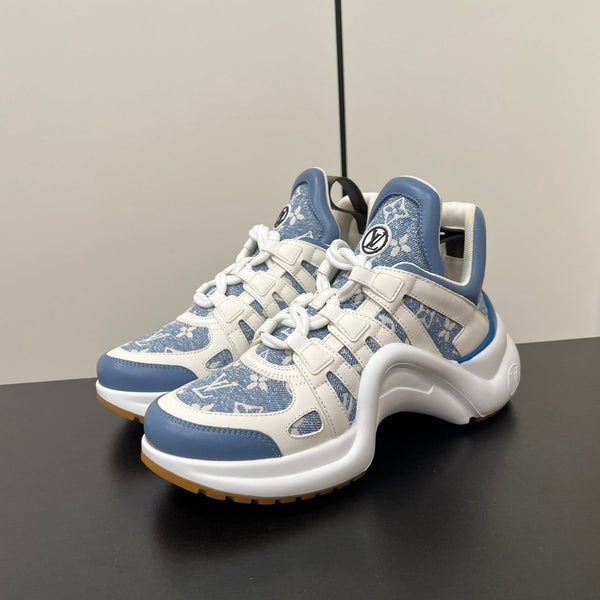 Sneaker LV Archlight 50mm Tessuto jacquard monogramma azzurro misto bianco