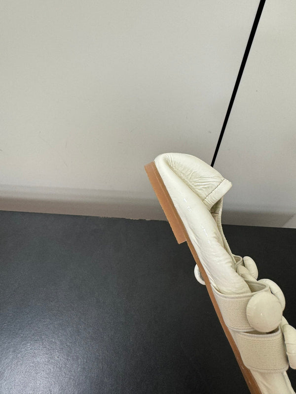 BALLERINE ALAIA SPHERE IN PELLE DI AGNELLO BIANCA