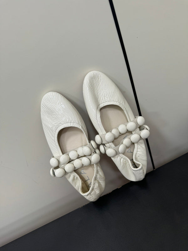 BALLERINE ALAIA SPHERE IN PELLE DI AGNELLO BIANCA