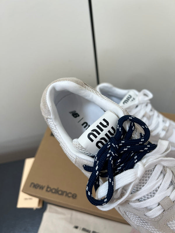 Miu Balance 530 SL Sneakers Gray And White Suede
