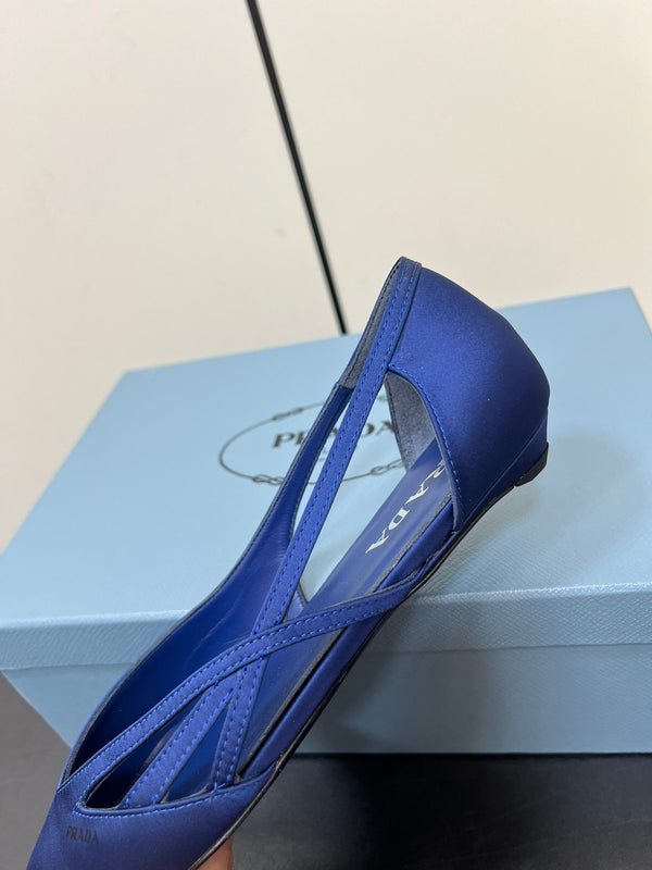 BALLERINE CON TAGLI IN RASO BLU NAVY