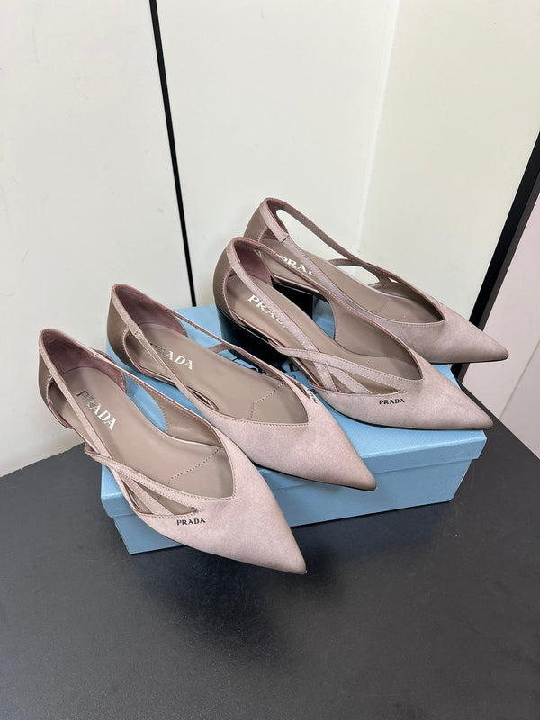 CUT-OUT BALLERINAS IN HAZELNUT BEIGE SATIN