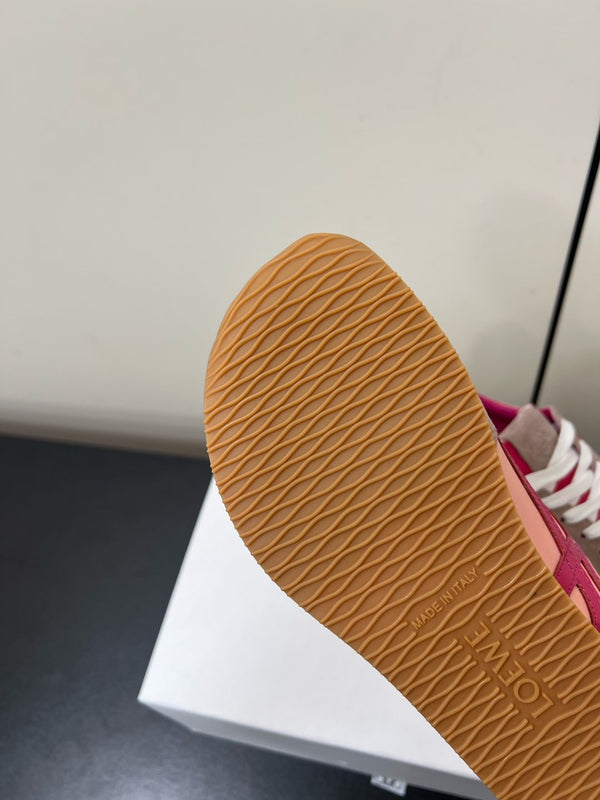 Loewe Ballet Runner 2.0 Sneaker Pink Nylon Sheepskin 210625