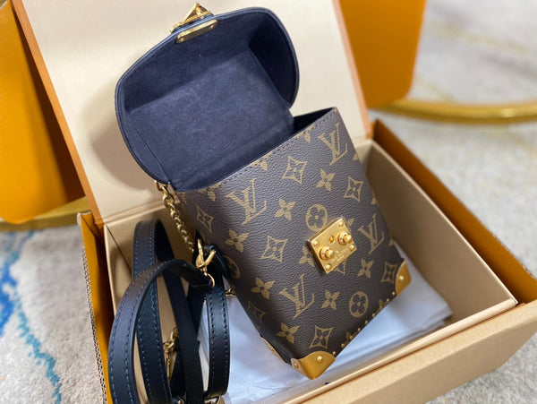 BORSA PER FOTOCAMERA 17 IN TELA MONOGRAMMA MARRONE E MONOGRAMMA RETRO