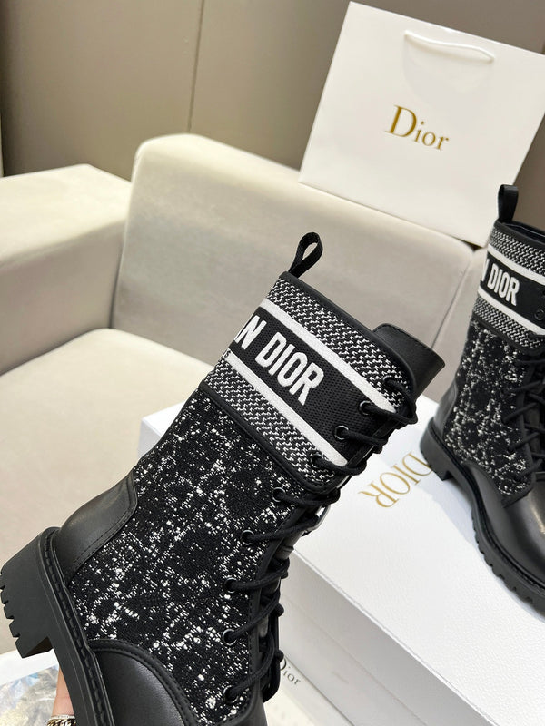 CD D-Major Ankle Boot In Black Mix White Tweed And Lambskin 107725