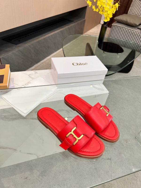 CHLOÉ HLOE MARCIE SLIDE IN CHERRY RED CALFSKIN WITH GOLD HARDWARE