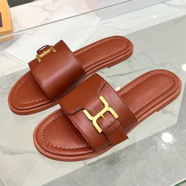 CHLOÉ HLOE MARCIE SLIDE IN UMBER BROWN CALFSKIN WITH GOLD HARDWARE
