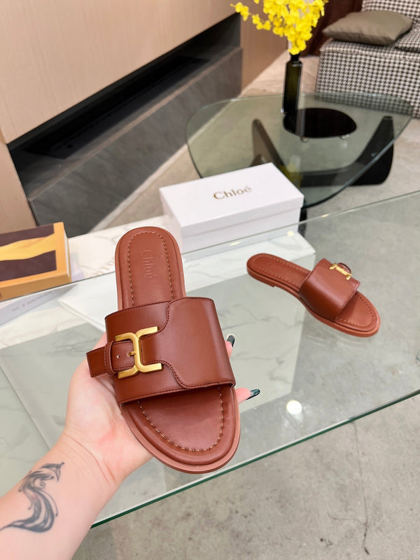 CHLOÉ HLOE MARCIE SLIDE IN UMBER BROWN CALFSKIN WITH GOLD HARDWARE