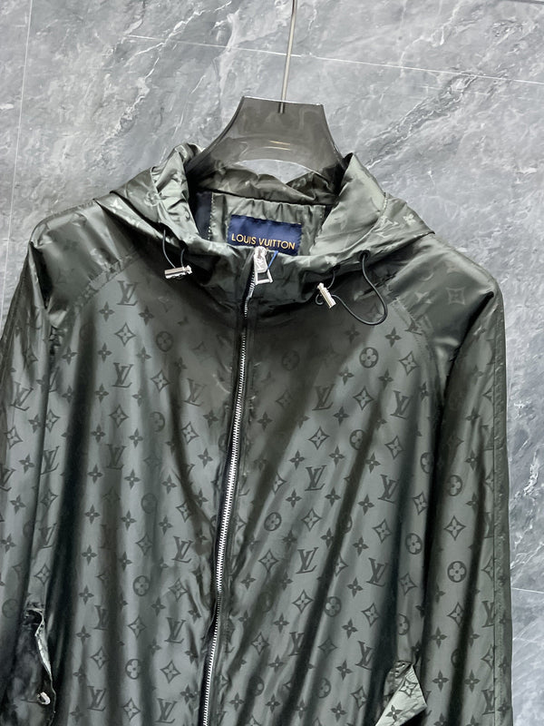 LV ARMY GREEN JACKET 239569