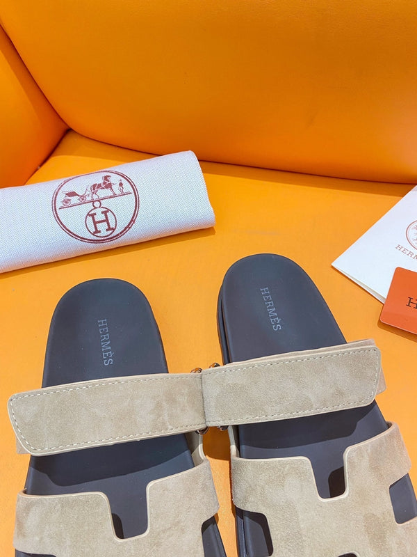 chypre sandal beige esquisse suede black calfskin