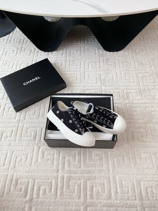 CC Low Sneaker 35mm Black Textile Fabric And Lambskin