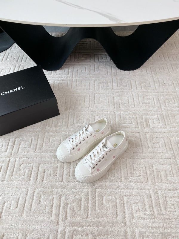 CC Low Sneaker 35mm White Textile Fabric And Lambskin