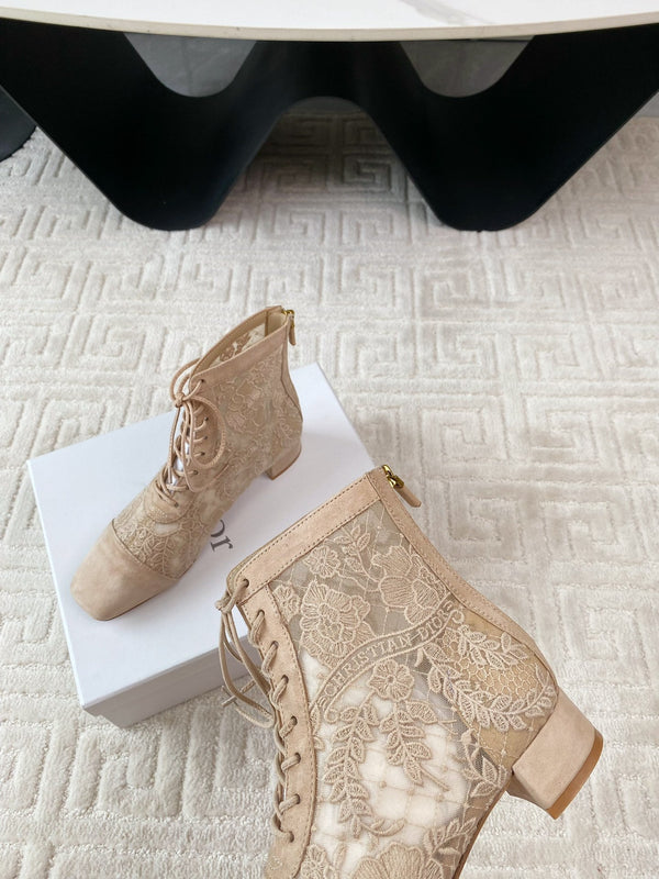 CD Naughtily-D Heeled Ankle Boot Beige Transparent Mesh Roses Embroidery And Suede