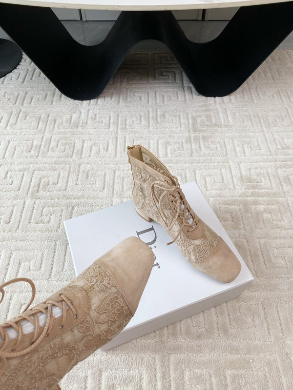 CD Naughtily-D Heeled Ankle Boot Beige Transparent Mesh Roses Embroidery And Suede