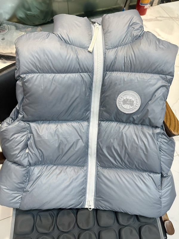 C. Goose Hooded Down Vest Polyester 0005