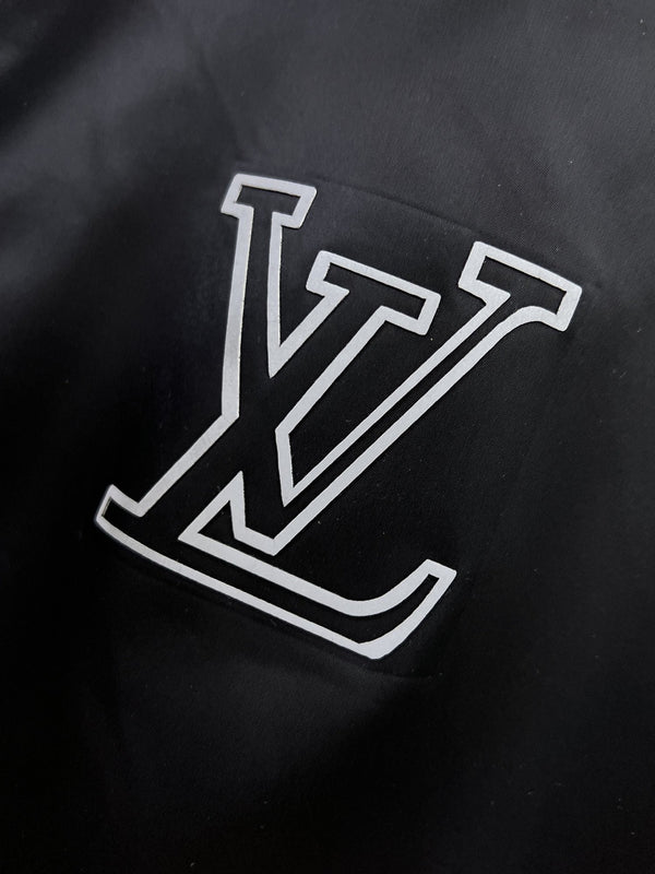 LV DOUBLE-SIDED JACKET BLACK AND BROWN 239023