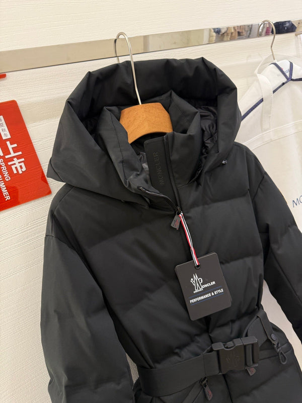 Moncler 25 Down Jacket Black Polyester 302711