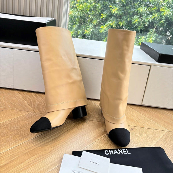 CC 25 High Boot Beige Calfskin Black Grosgrain 430337