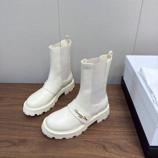 CD D-Quest Ankle Boot 40mm In White Calfskin 112935