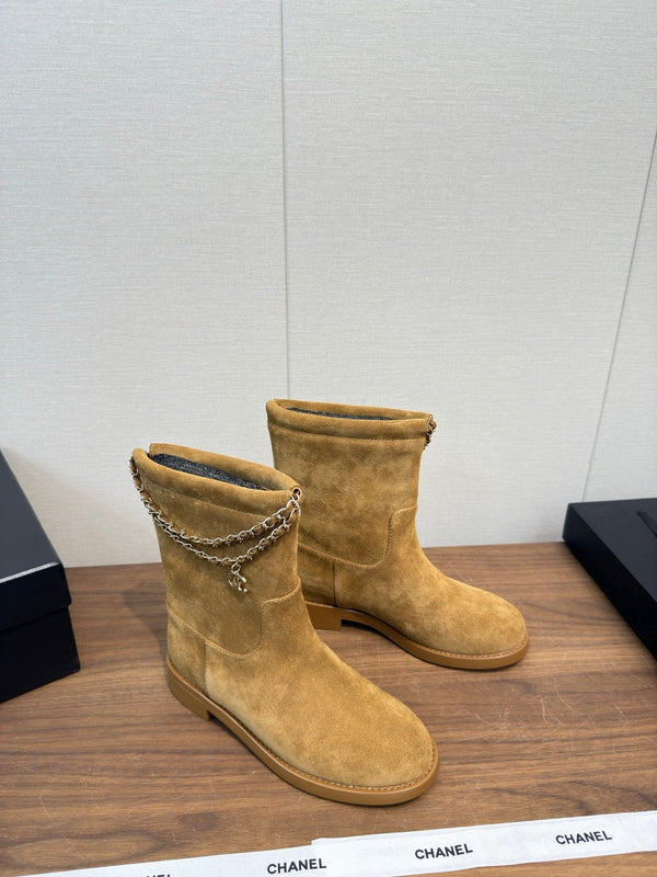Chanel 25 Boot Camel Suede 465611