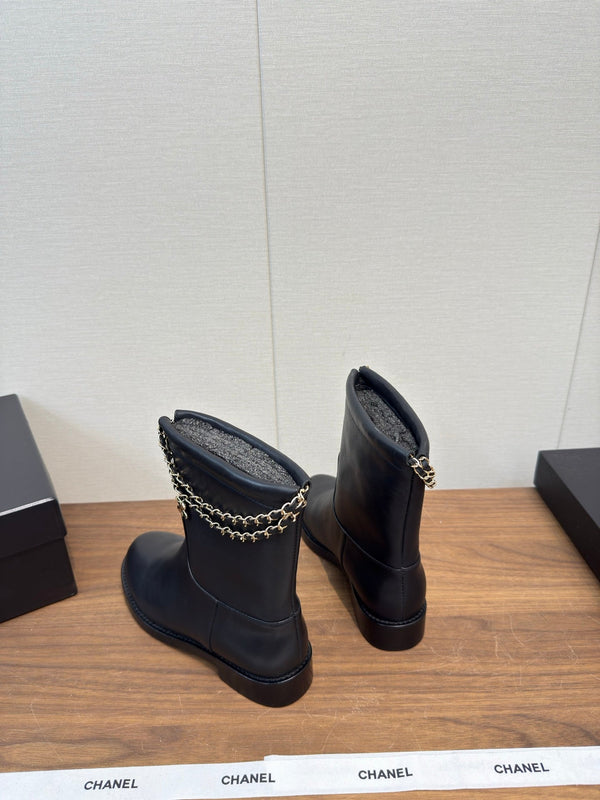 Chanel 25 Boot Black Calfskin 465613