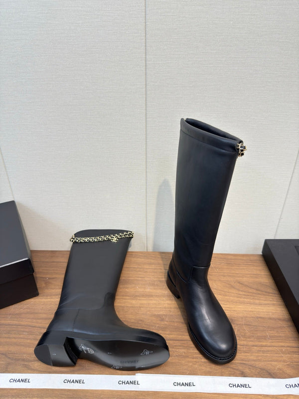 Chanel 25 Long Boot Black Calfskin 465618
