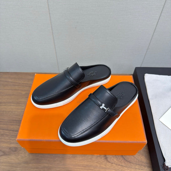 HM 25s Like Mule Black Lambskin Rubber 465666