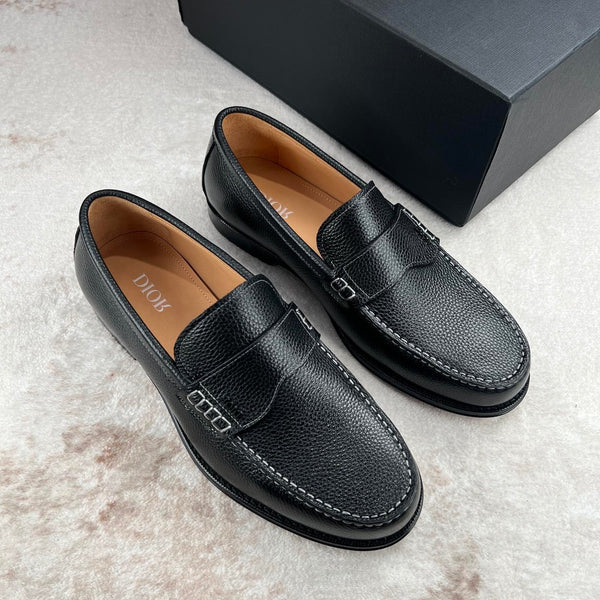 CD GRANVILLE LOAFER IN PELLE DI VITELLO MARTELLATA NERA