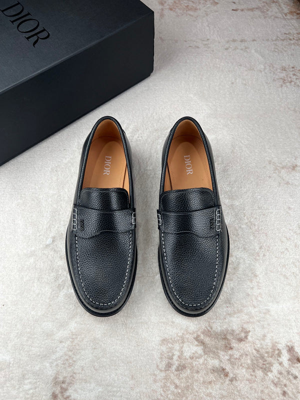 CD GRANVILLE LOAFER IN PELLE DI VITELLO MARTELLATA NERA