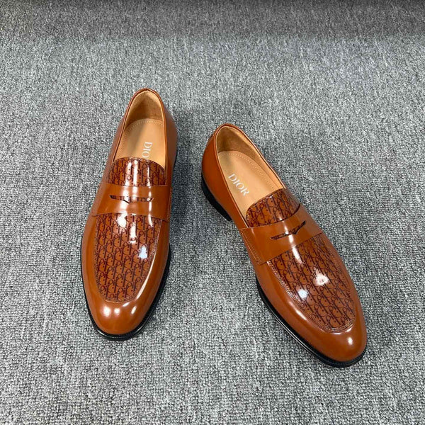 CD GRANVILLE LOAFER  GLOSSY SIENNA MONOGRAM LAMBSKIN