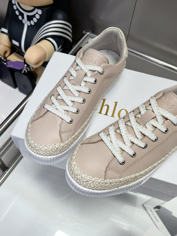 CHLOÉ TELMA LACE-UP SNEAKER IN DESERT SAND LAMBSKIN AND RAFFIA