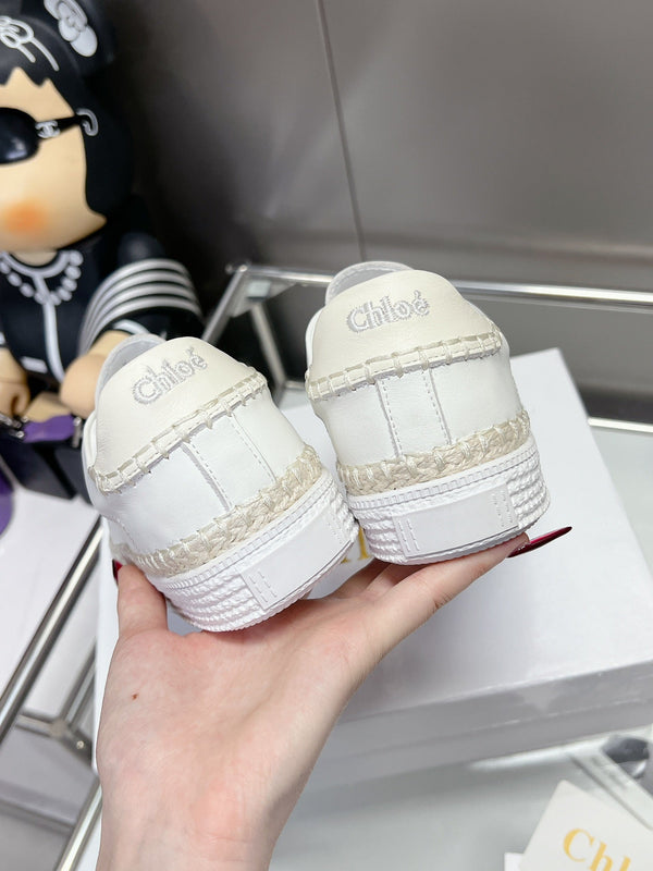 CHLOÉ TELMA LACE-UP SNEAKER IN WHITE LAMBSKIN AND RAFFIA